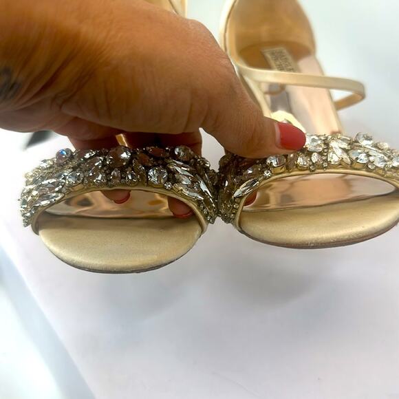 Women's Bagley Mischka Clara Embellished Block Heel Sandals Heels 7 See Videi - Picture 13 of 16